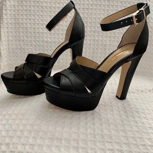 BCBGeneration - Alpine High Heel Sandals Size 8 1/2